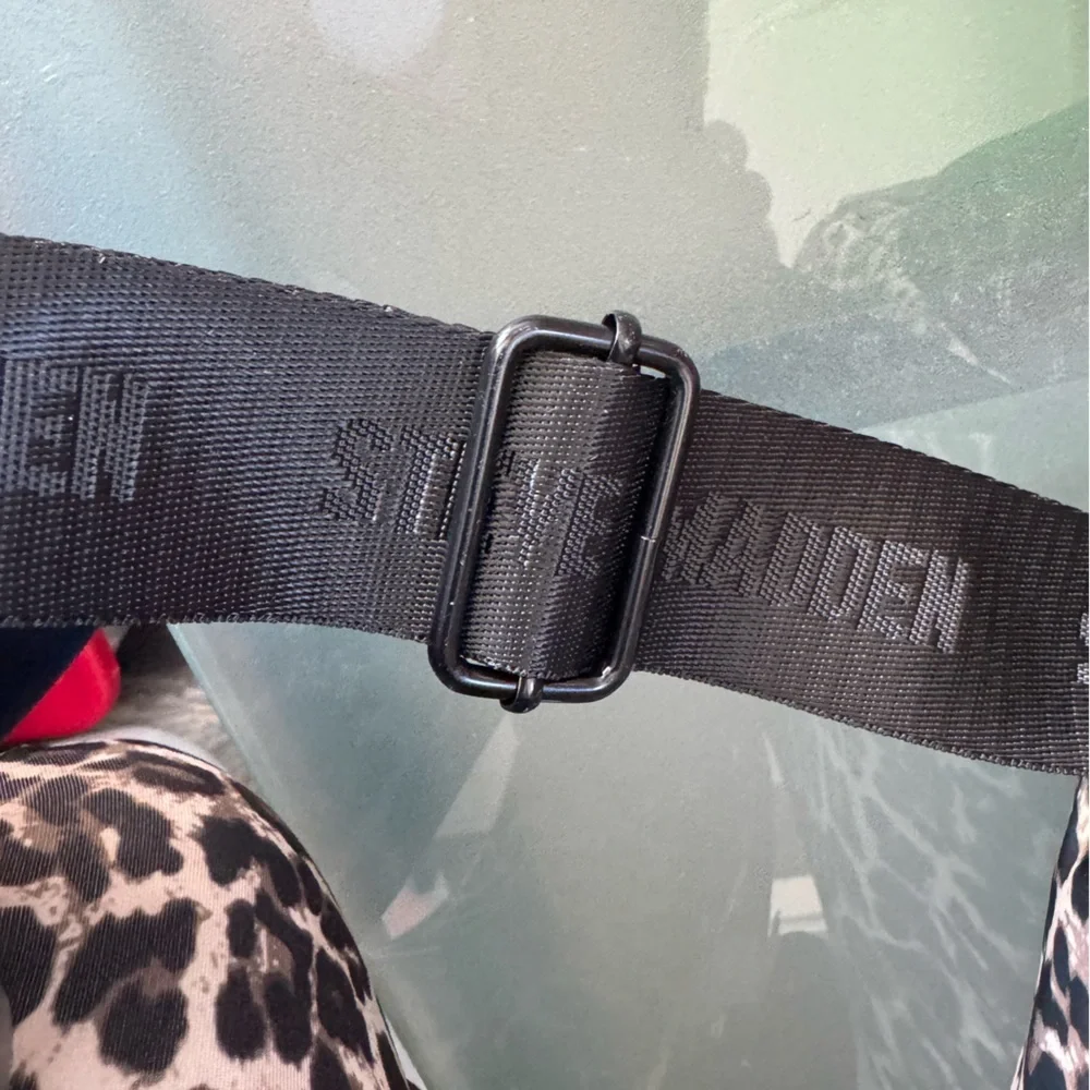 STEVE MADDEN cheetah backpack,neck pillow & luggage tag! 🤎🖤Travel in style 🖤🤎
